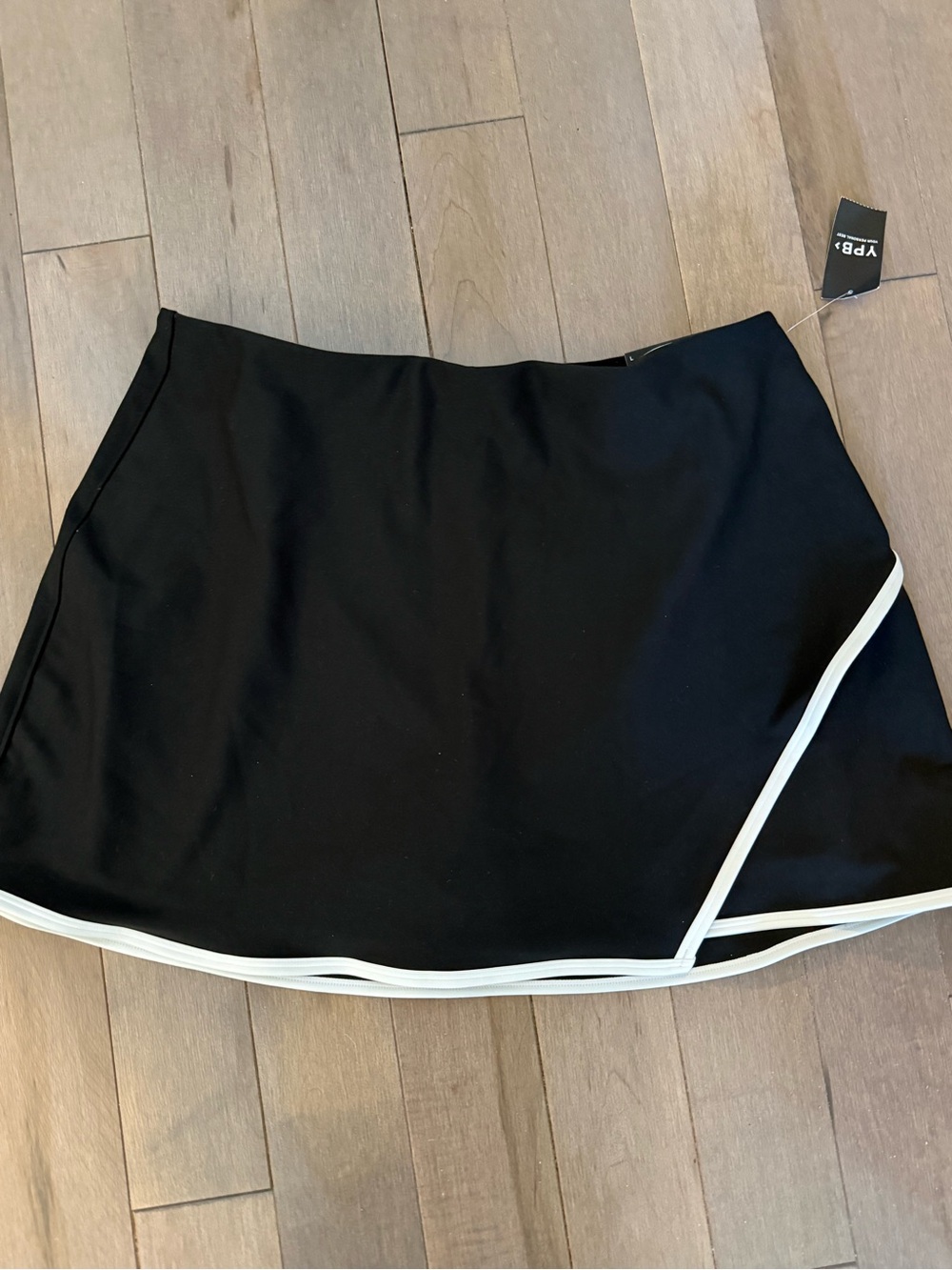 Abercrombie & Fitch Black Mini Skirt with White Trim